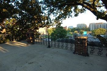 Hotel Mt Vernon Square 3*